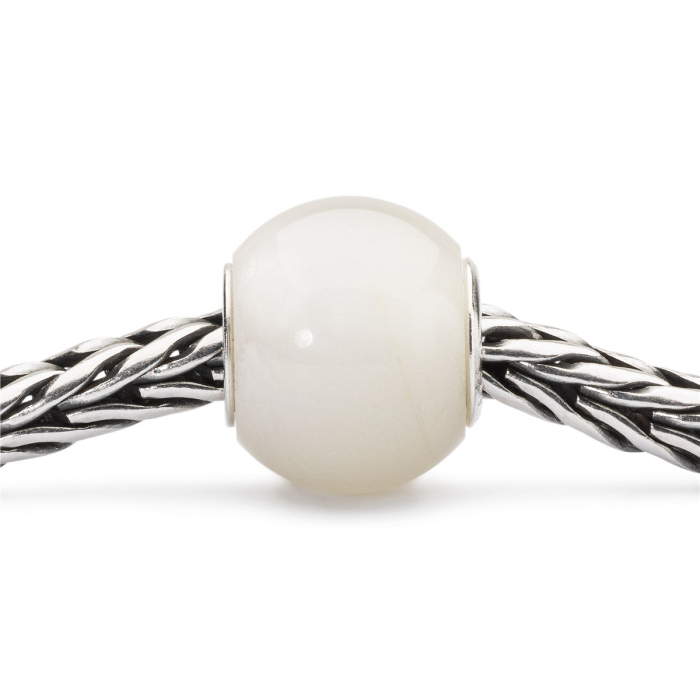 trollbeads-tstbe-00017-zilveren-ronde-kraal-met-witte-maansteen