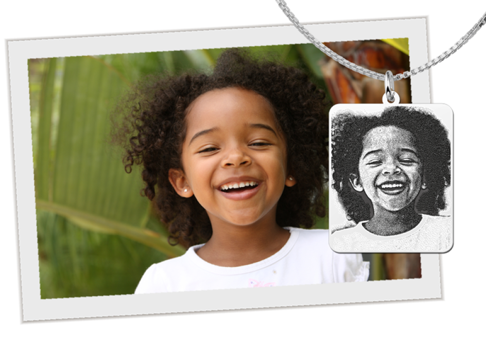 names4ever-zilveren-rechthoekige-hanger-met-foto-30-mm-x-25-mm