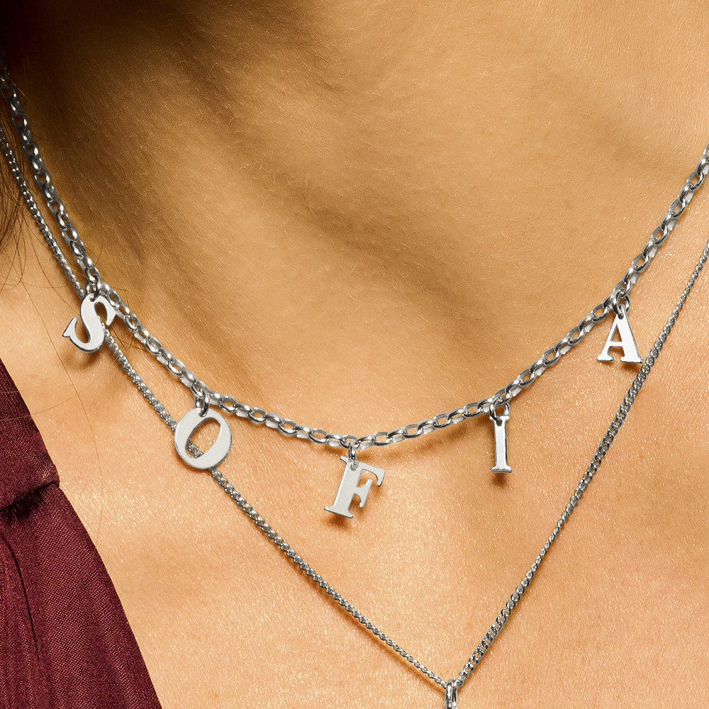 names4ever-znk65-personaliseerbare-zilveren-ketting-met-letters