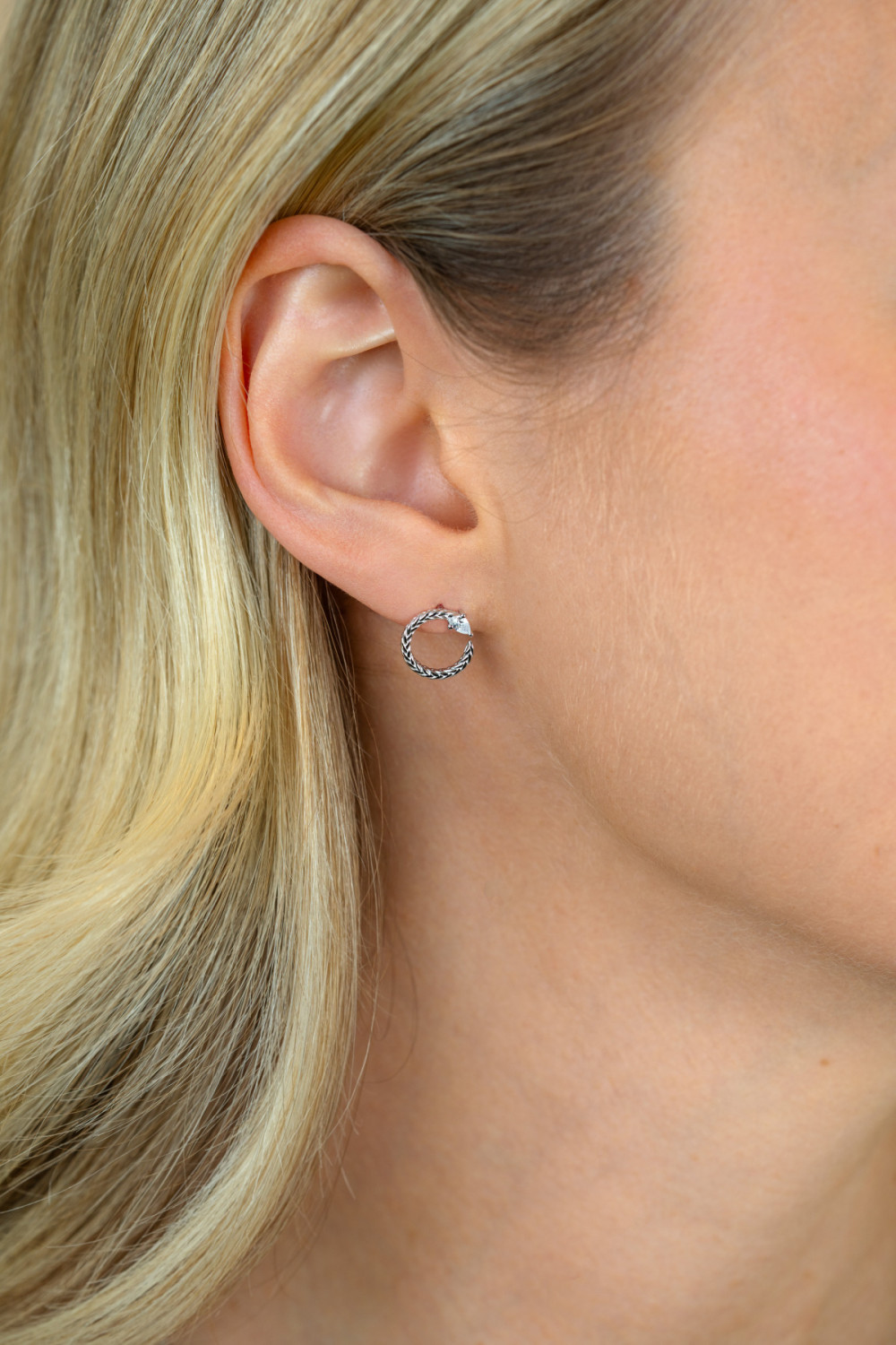 zinzi-amaka-s-favorieten-zio2722-oorstekers-cirkel-zilver-zirkonia-9-5-mm-breed-x-10-mm-diameter
