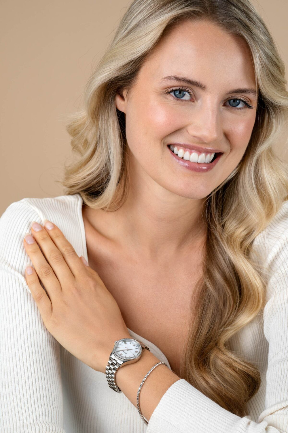 zinzi-fatima-s-favorieten-ziw2417-horloge-zilverkleurig-staal-schakelband-parelmoer-wijzerplaat