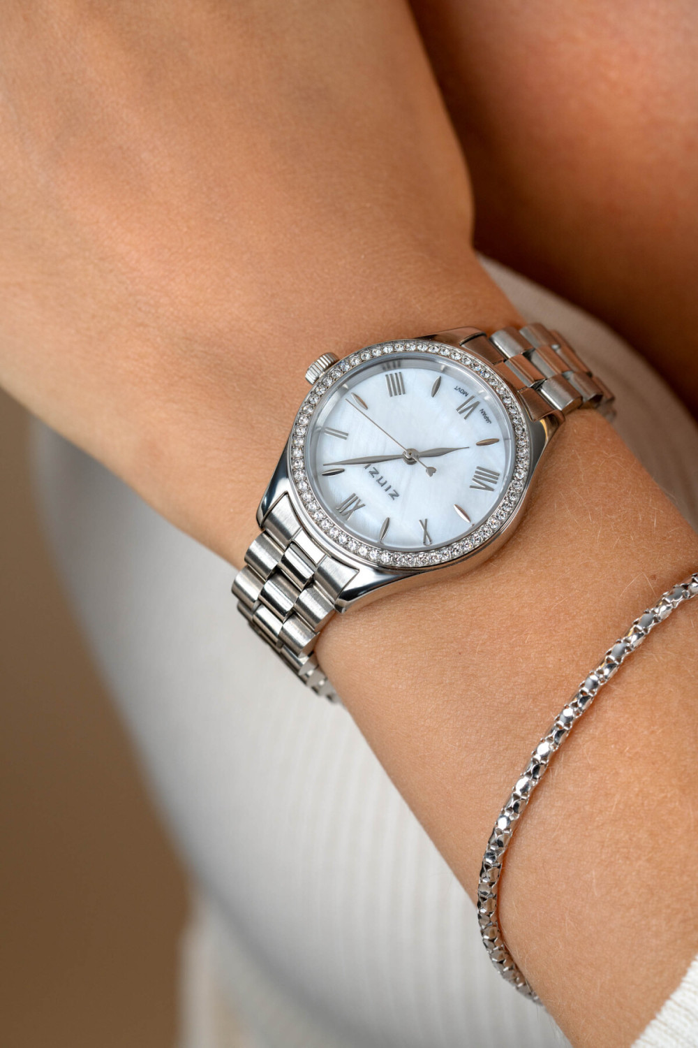 zinzi-fatima-s-favorieten-ziw2417-horloge-zilverkleurig-staal-schakelband-parelmoer-wijzerplaat