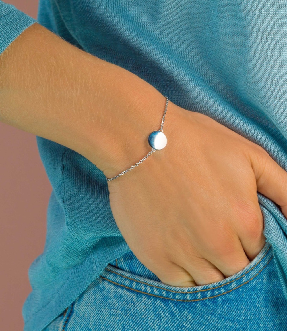 zinzi-gravures-zia2345-gepersonaliseerde-armband-zilver-rond-plaatje-15-mm-lengte-17-20-cm