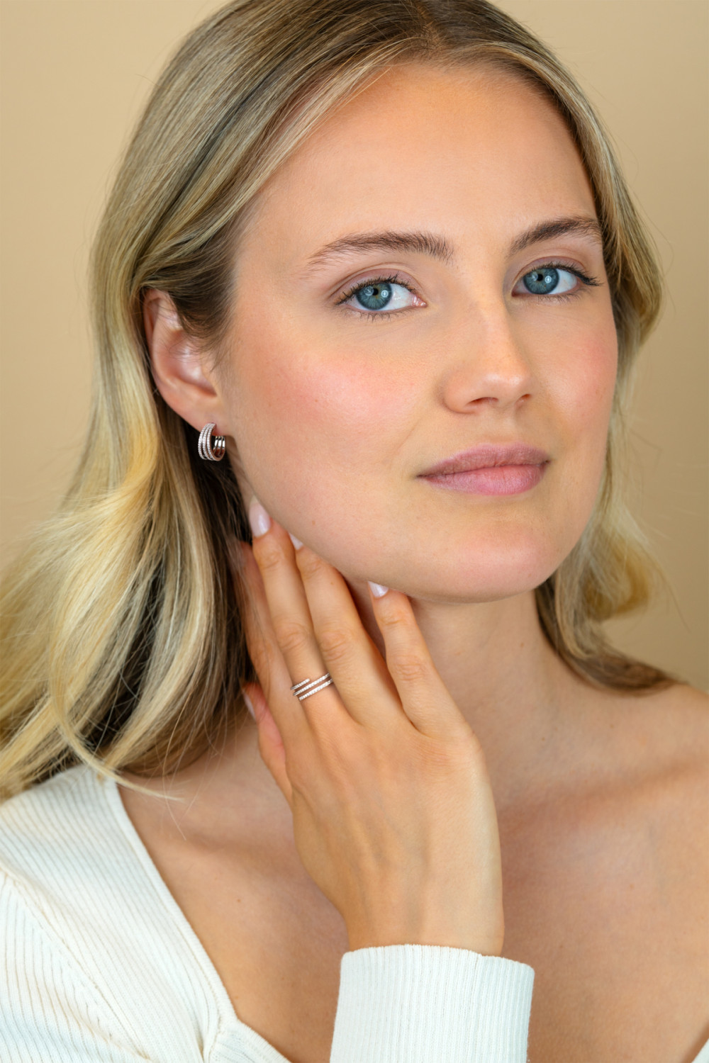 zinzi-liekes-favorieten-zio2727-oorringen-zilver-zirkonia-glanzend-6-mm-breed-x-13-mm-diameter