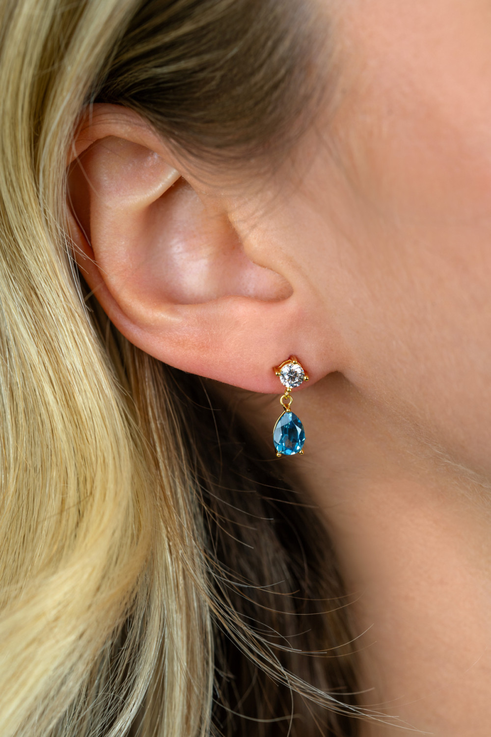zinzi-liekes-favorieten-zio2744-oorstekers-verguld-blauw-5-mm-breed-x-16-mm-hoogte