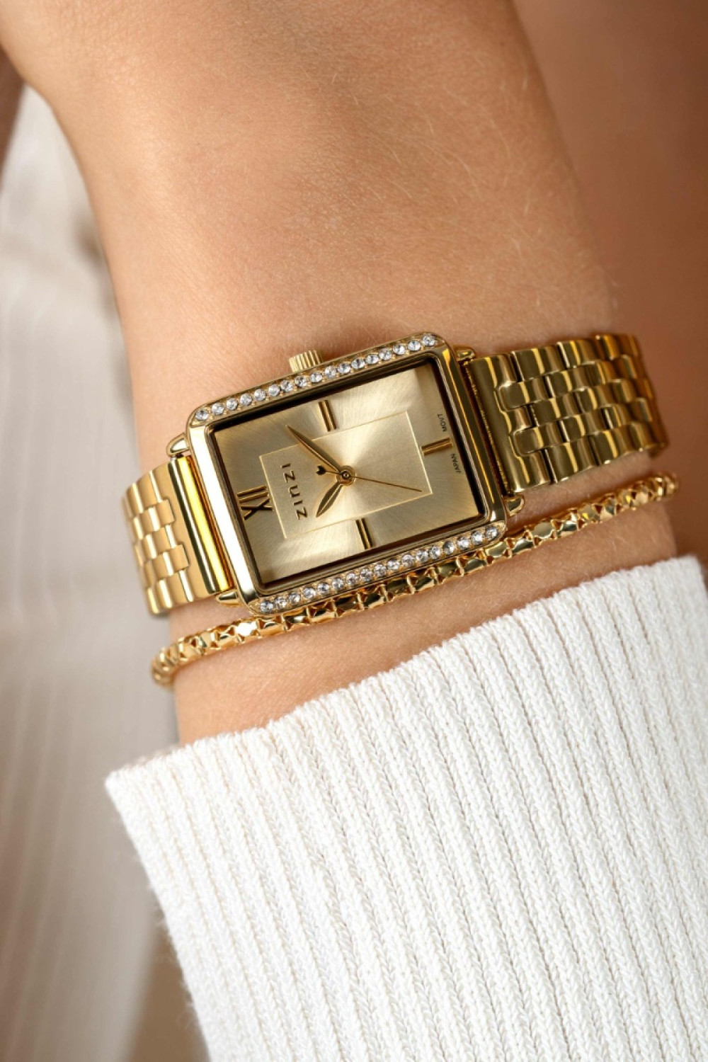 zinzi-liekes-favorieten-ziw2310-dameshorloge-gold-plated-stalen-band-zirkonia-s-o-28-mm