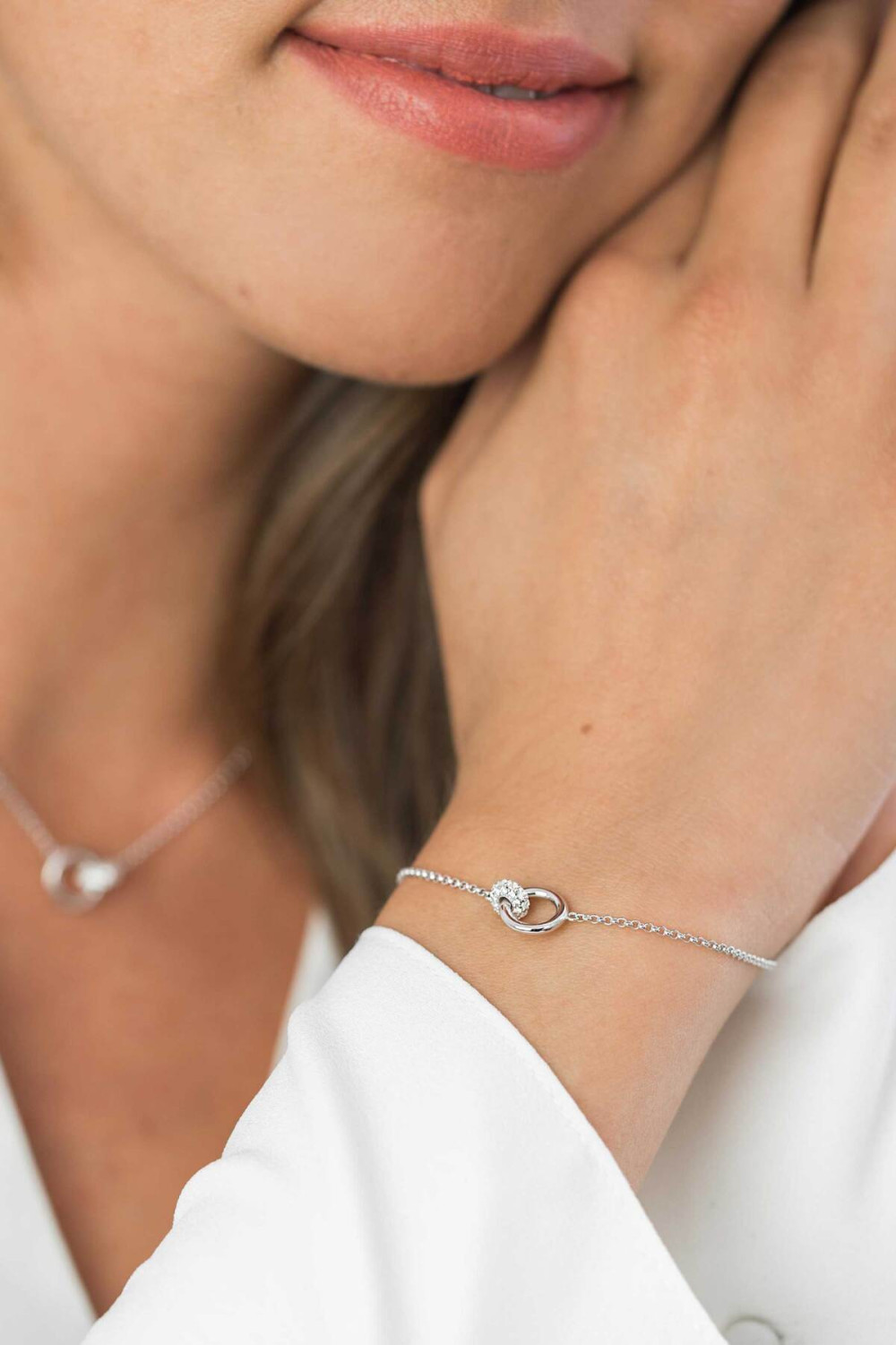 zinzi-zia1830-armband-zilver-glanzend-rondje-en-zirkonia-rondje-10-mm-breedte-lengte-17-20-cm