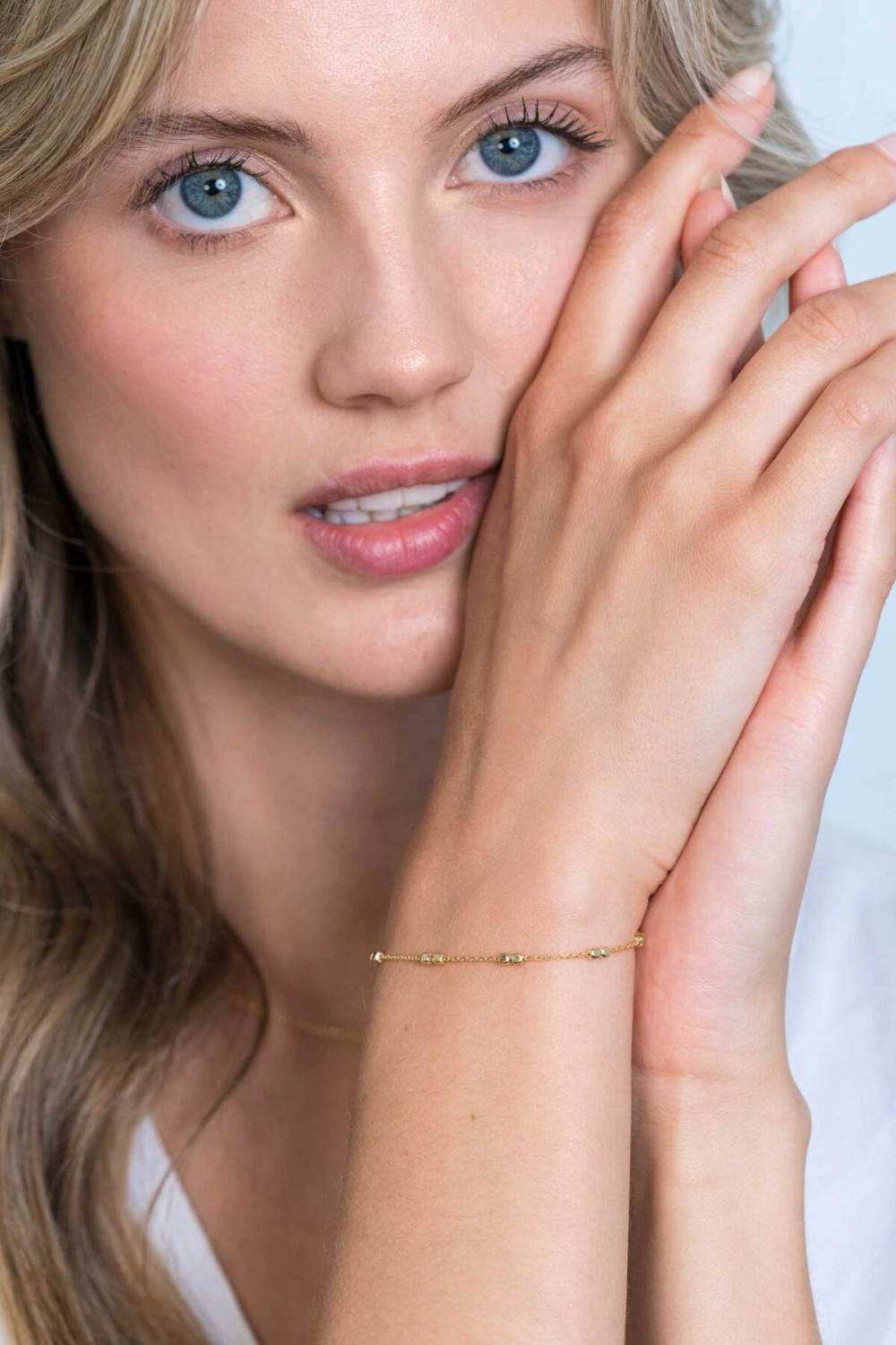 zinzi-zia2218g-schakelarmband-goudkleurig-vierkante-blokjes-2-1-mm-breedte-lengte-17-20-cm