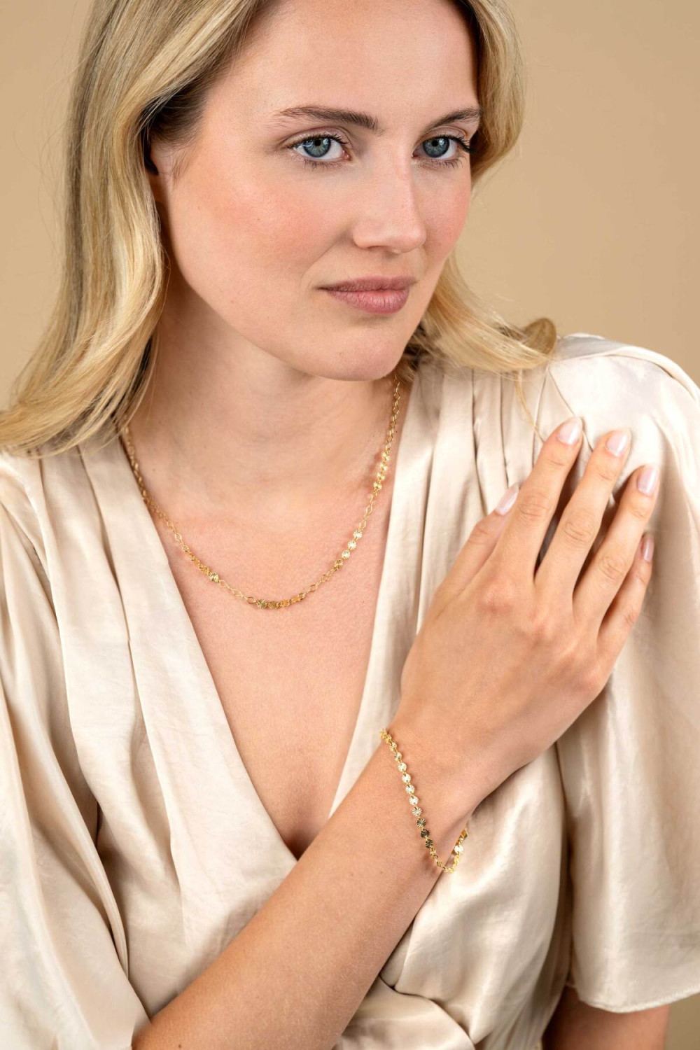 zinzi-zia2272g-ronde-schakelarmband-gold-plated-gediamanteerd-4-3-mm-breedte-lengte-17-20-cm