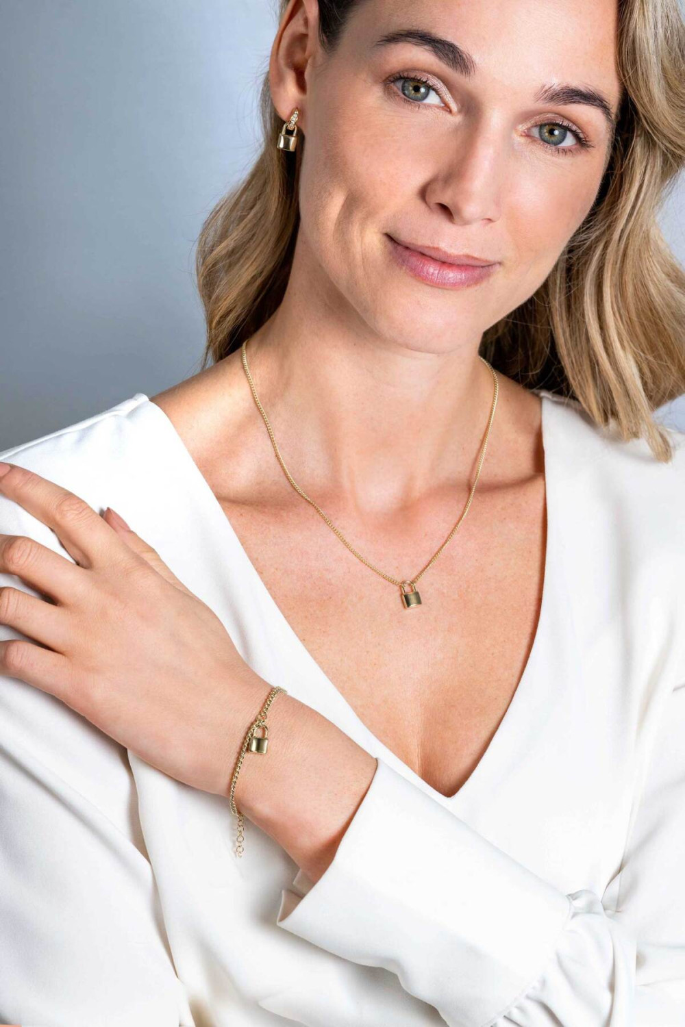 zinzi-zia2354g-armband-gold-plated-slotje-gourmet-schakels-8-mm-breedte-lengte-16-5-19-5-cm