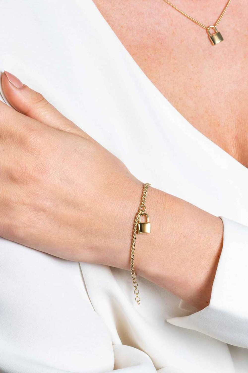 zinzi-zia2354g-armband-gold-plated-slotje-gourmet-schakels-8-mm-breedte-lengte-16-5-19-5-cm