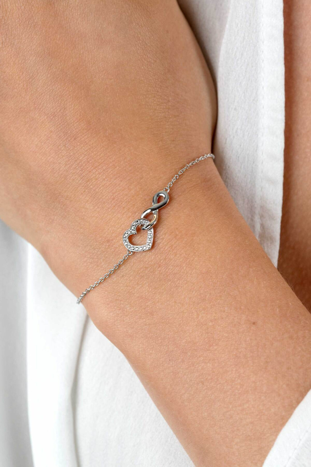 zinzi-zia2596-armband-zilver-infinity-hartje-zirkonia-s-8-5-mm-breedte-lengte-17-19-cm