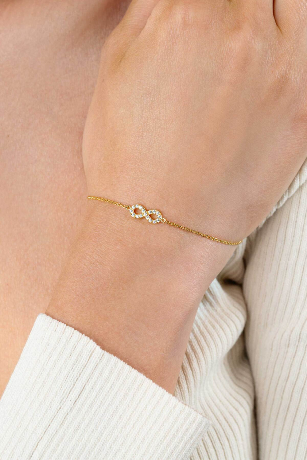 zinzi-zia2597y-infinity-armband-goudkleurig-zirkonia-5-4-mm-breedte-lengte-17-19-cm