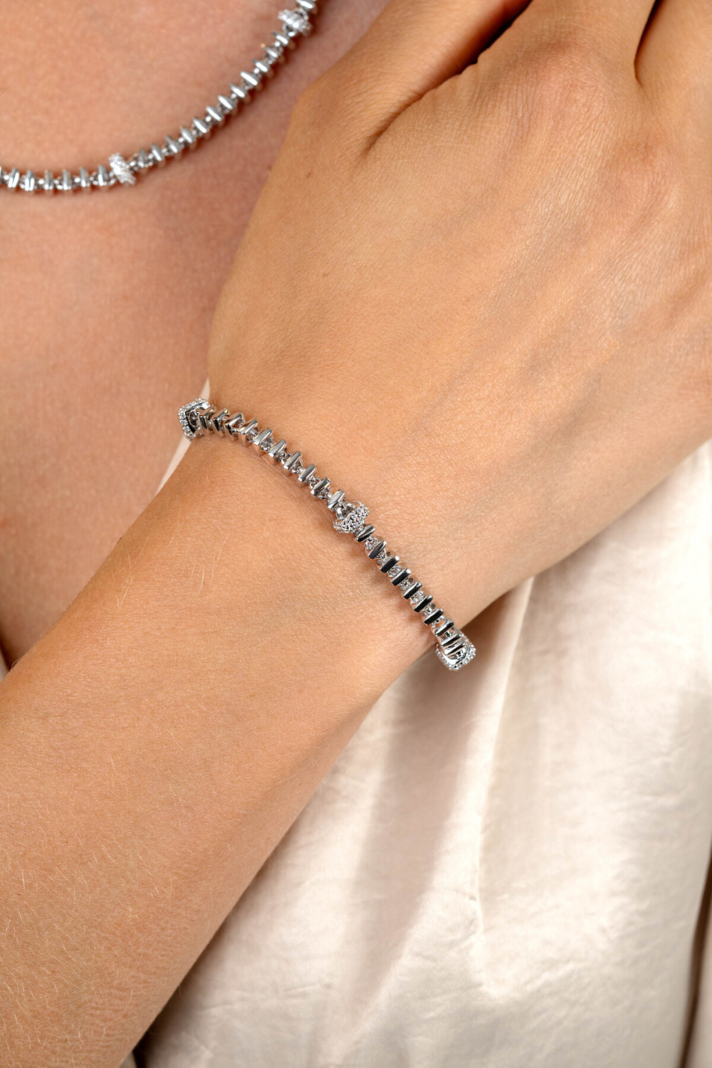 zinzi-zia2678-vierkante-schakelarmband-zilver-zirkonia-6-mm-breedte-lengte-19-cm