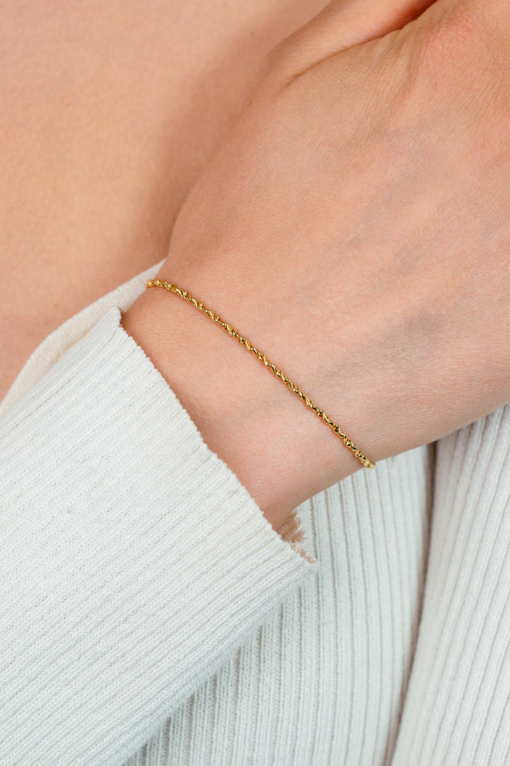 zinzi-zia2843g-gedraaide-schakelarmband-gold-plated-1-8-mm-breedte-lengte-17-5-20-5-cm