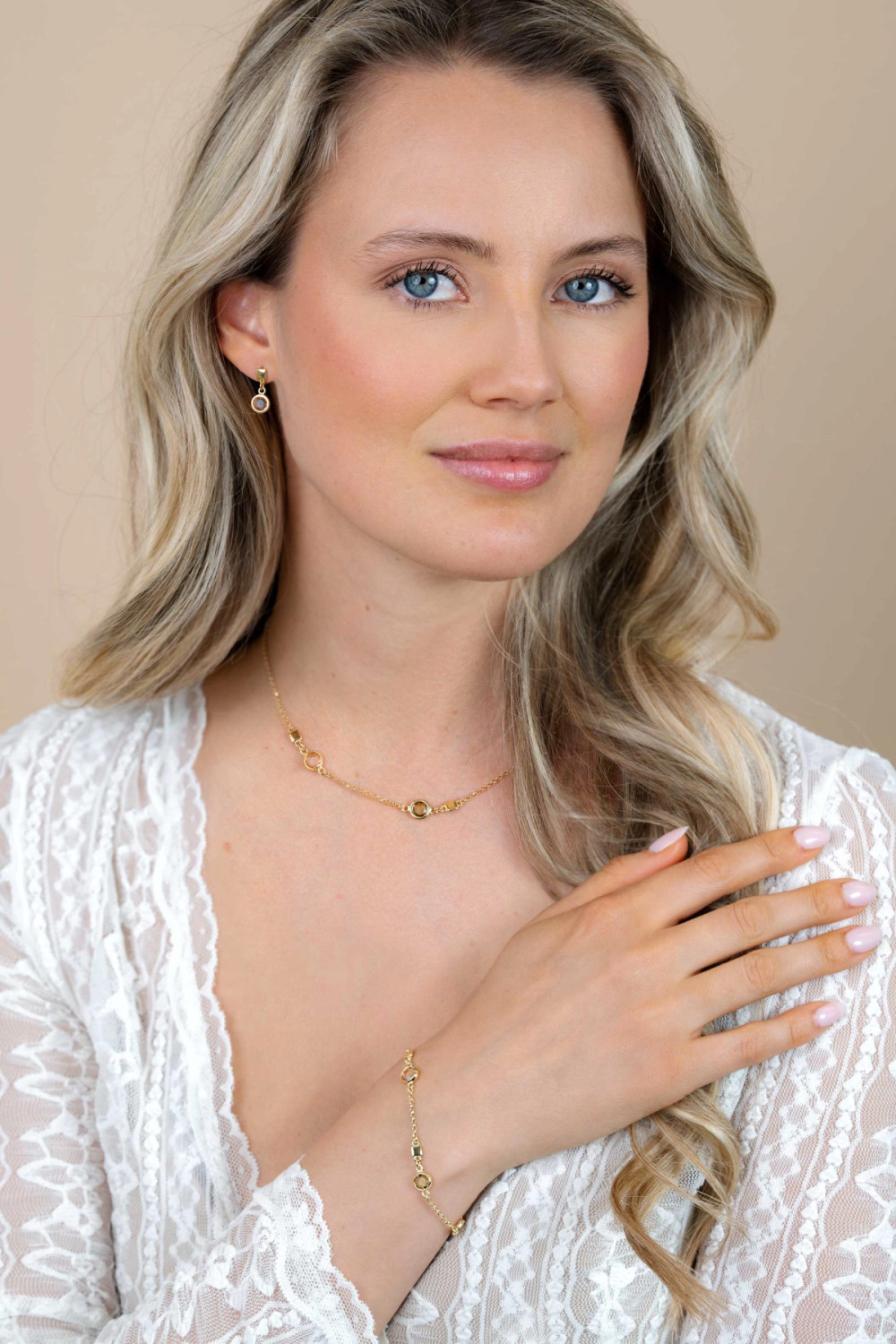 zinzi-zia2907-armband-gold-plated-vierkant-zirkonia-rond-7-1-mm-breedte-lengte-16-5-20-cm