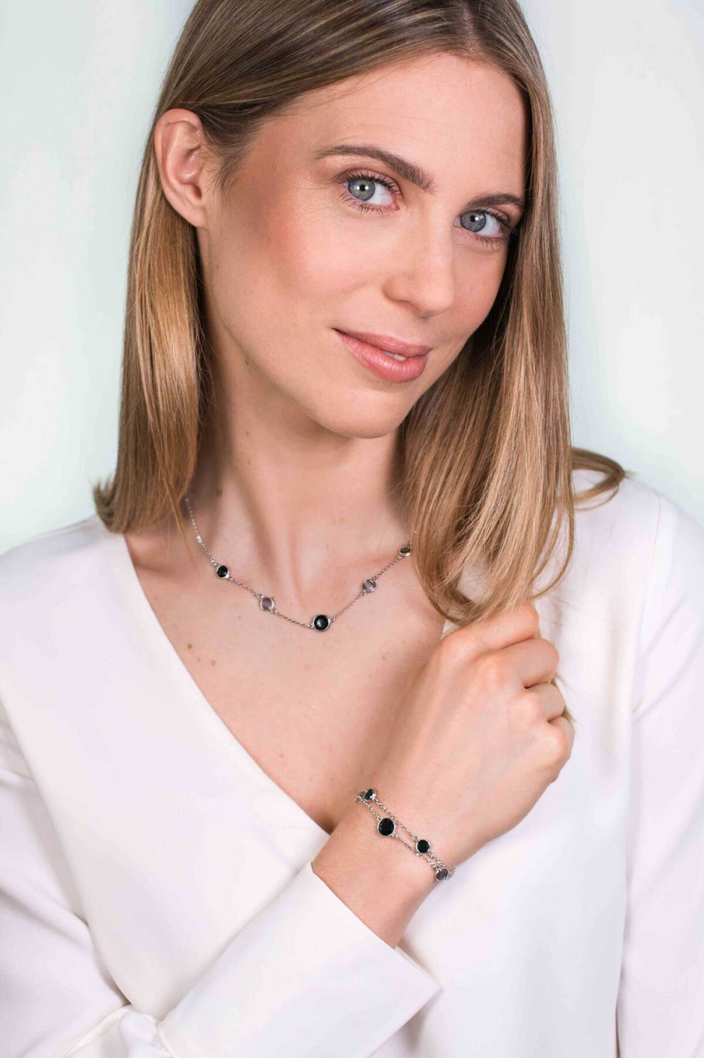 zinzi-zic1937-zilveren-jasseron-ketting-met-steen-bolletje-zwart-9-mm-breedte-lengte-45-cm
