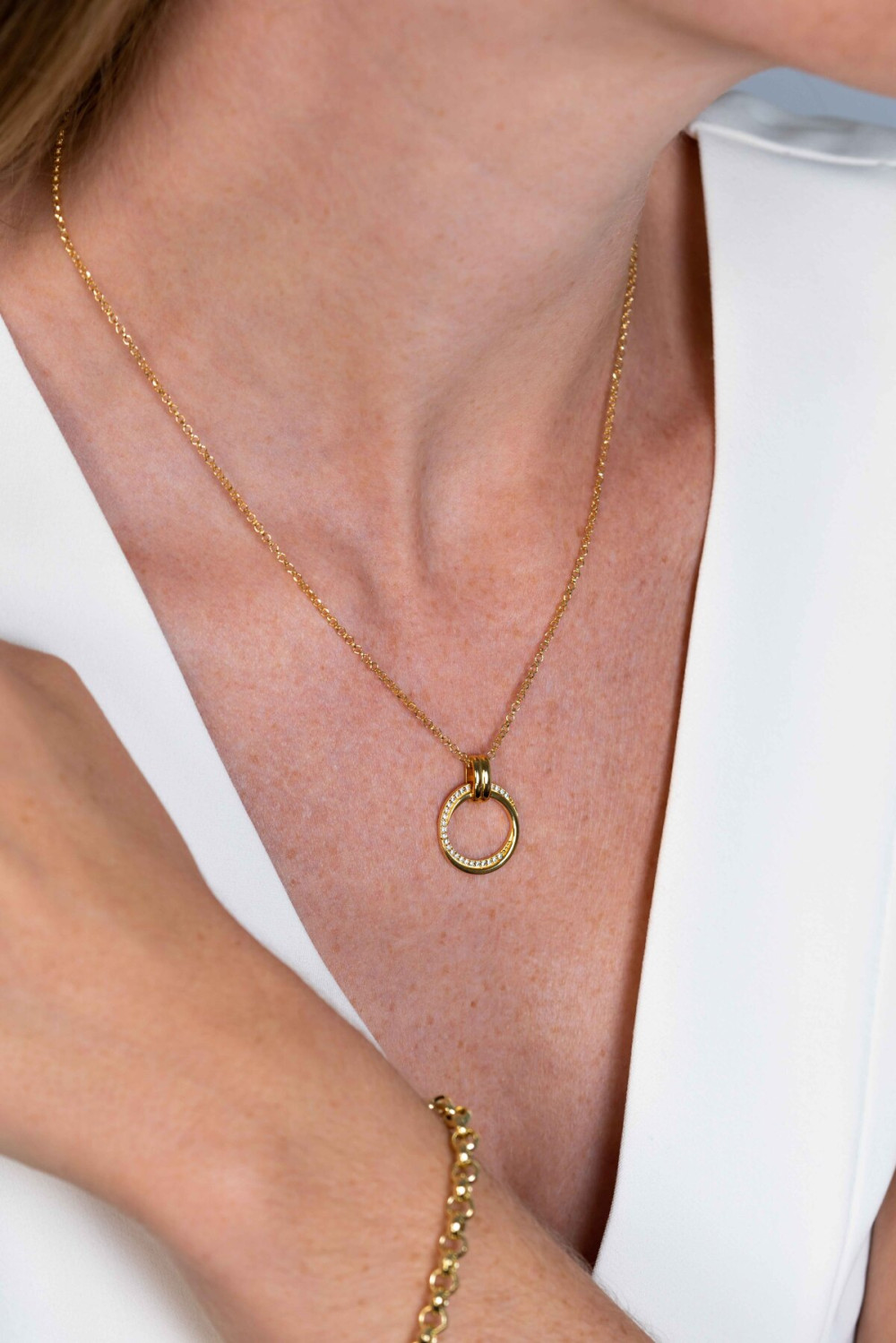 zinzi-zic2266y-ketting-gold-platedronde-hanger-zirkonia-22-mm-diameter-lengte-45-cm