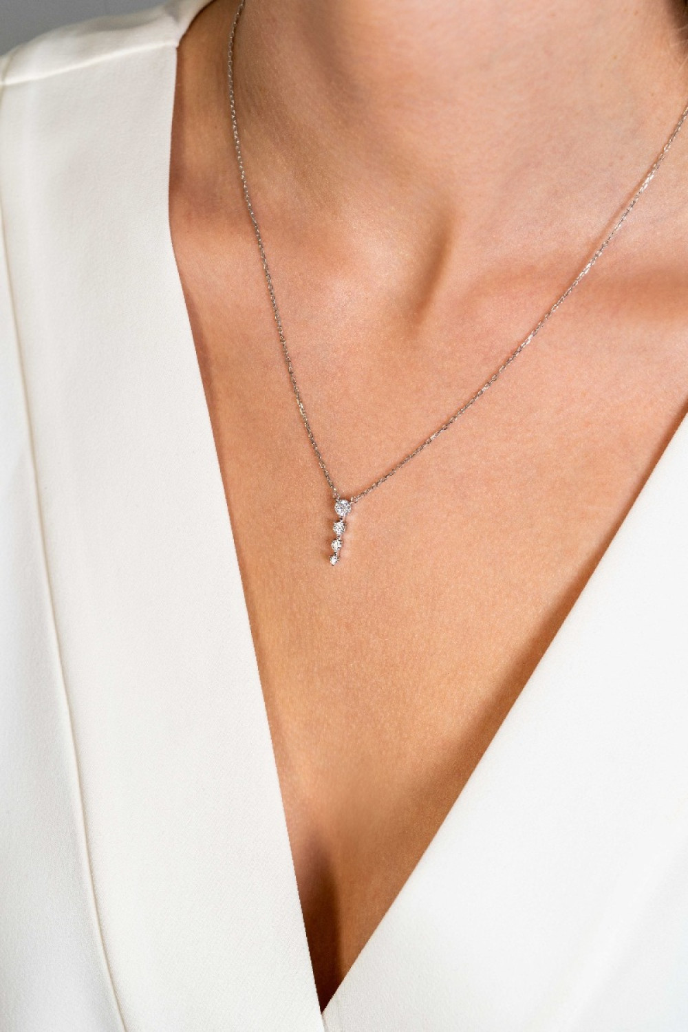 zinzi-zic2328-zilveren-ketting-met-zirkonia-hanger-4-mm-breedte-lengte-42-45-cm