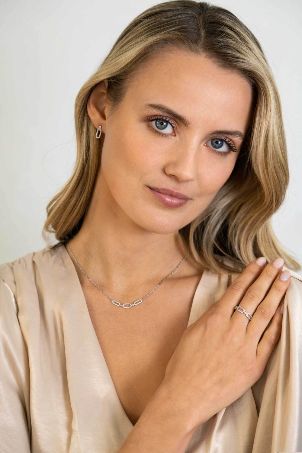 zinzi-zic2398-zilveren-schakelketting-zirkonia-ovaal-5-2-mm-breedte-lengte-40-45-cm