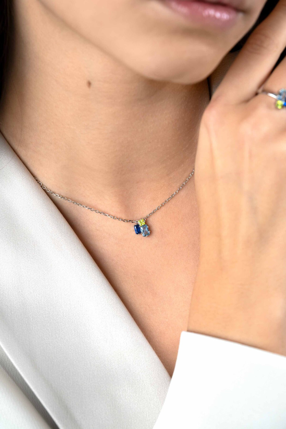 zinzi-zic2496-schakelketting-zilver-zirkonia-blauw-groen-10-mm-breedte-lengte-42-45-cm