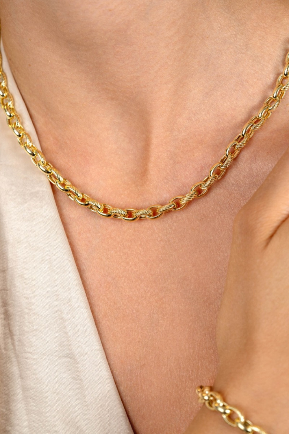 zinzi-zic2638-goudkleurige-schakelketting-bol-6-5-mm-breedte-lengte-45-cm