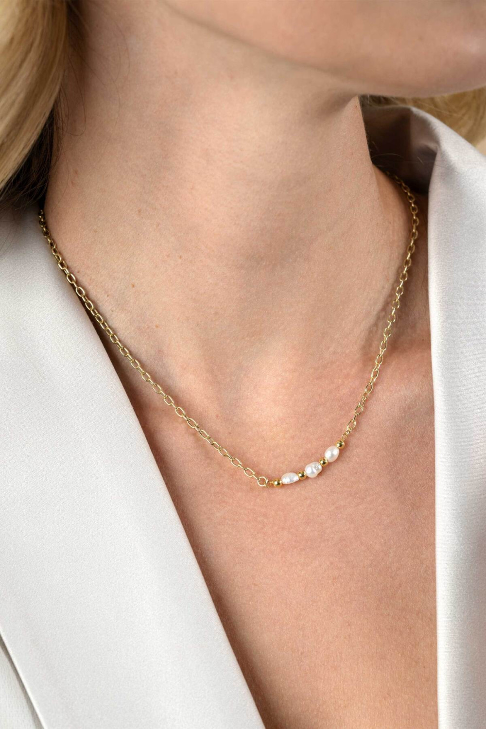 zinzi-zic2643-parelketting-gold-plated-witte-zoetwaterparels-lengte-42-45-cm
