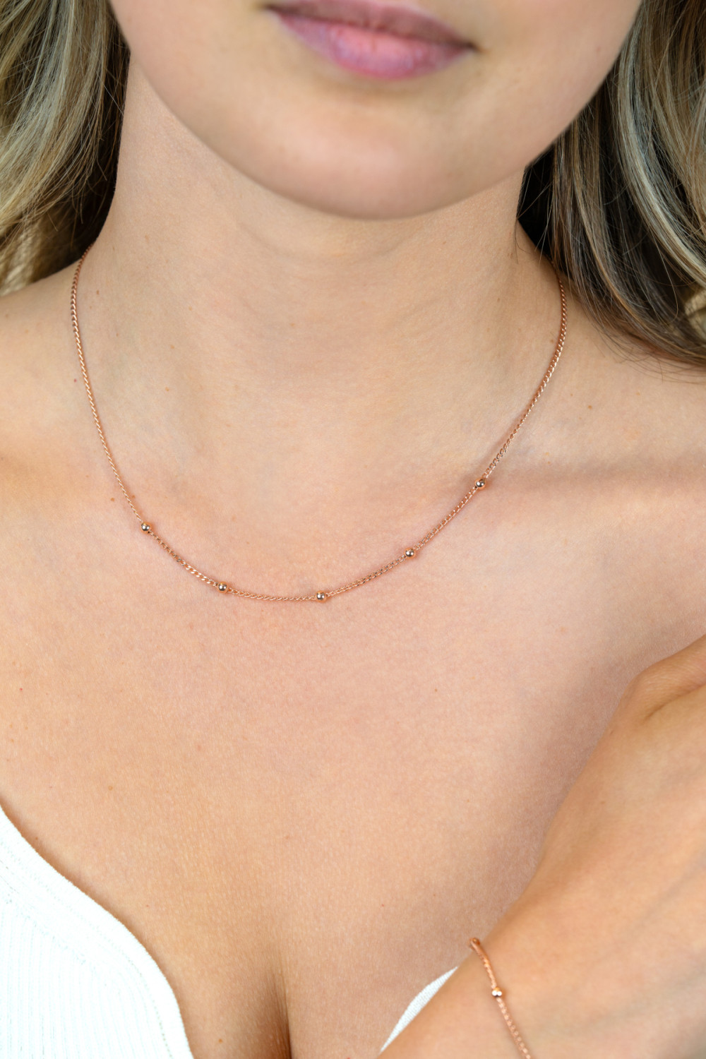 zinzi-zic2714r-schakelketting-rosekleurige-bolletjes-glanzend-lengte-42-45-cm