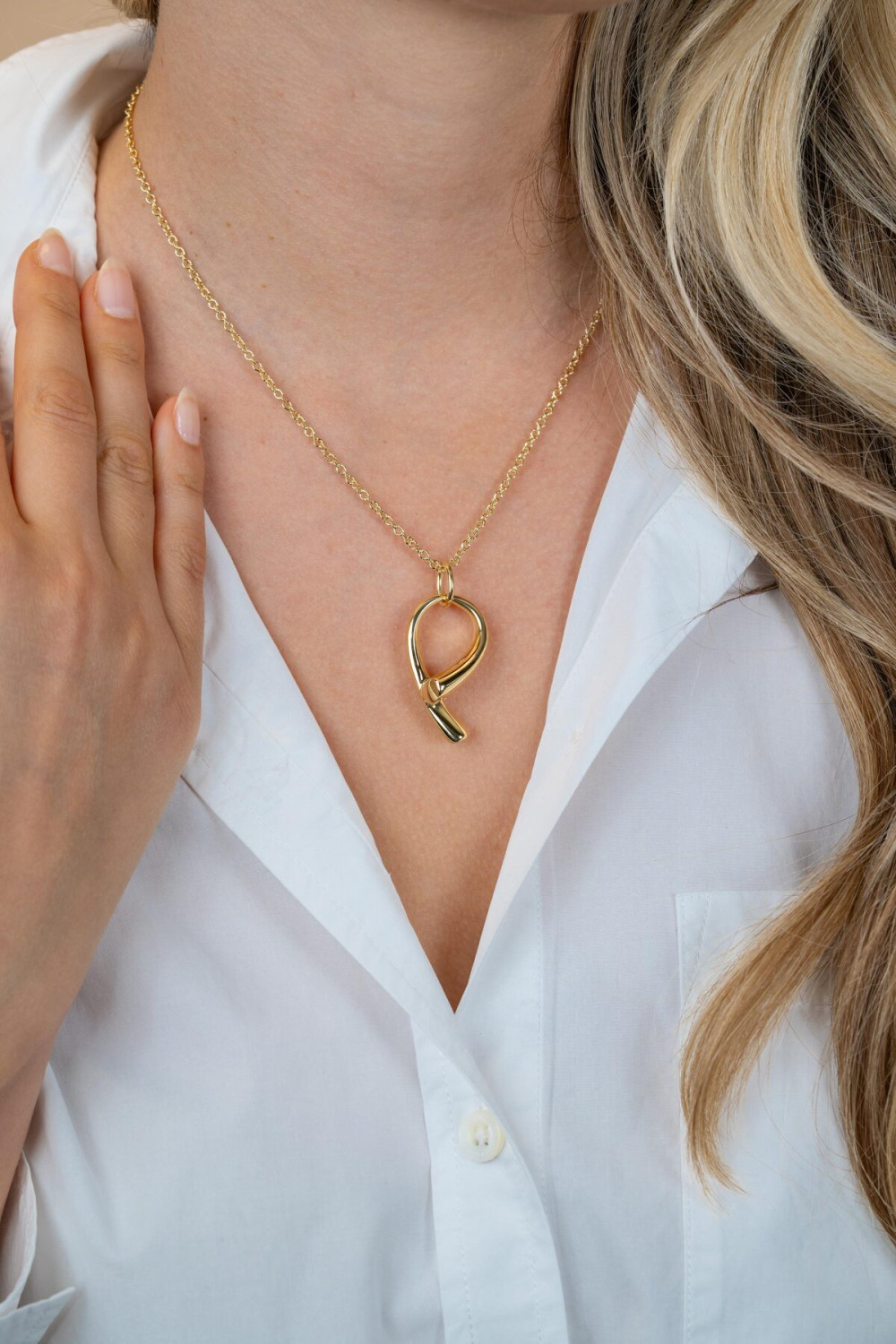 zinzi-zic2786g-ketting-met-hanger-abstracte-lus-gold-plated-18-5-mm-breedte-lengte-42-47-cm