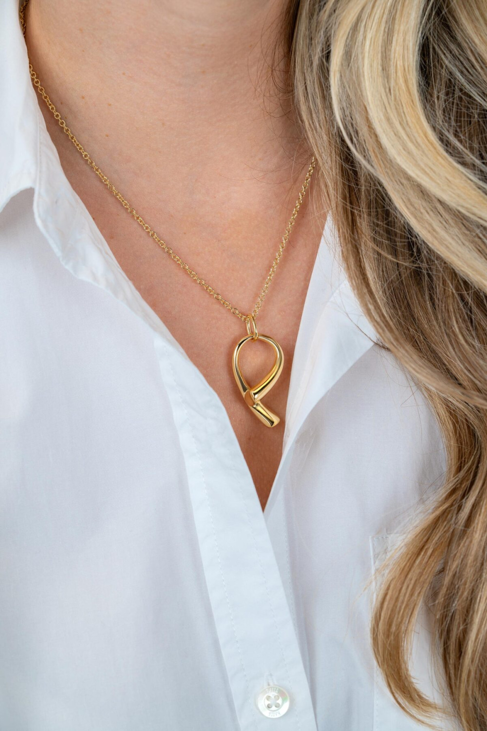 zinzi-zic2786g-ketting-met-hanger-abstracte-lus-gold-plated-18-5-mm-breedte-lengte-42-47-cm