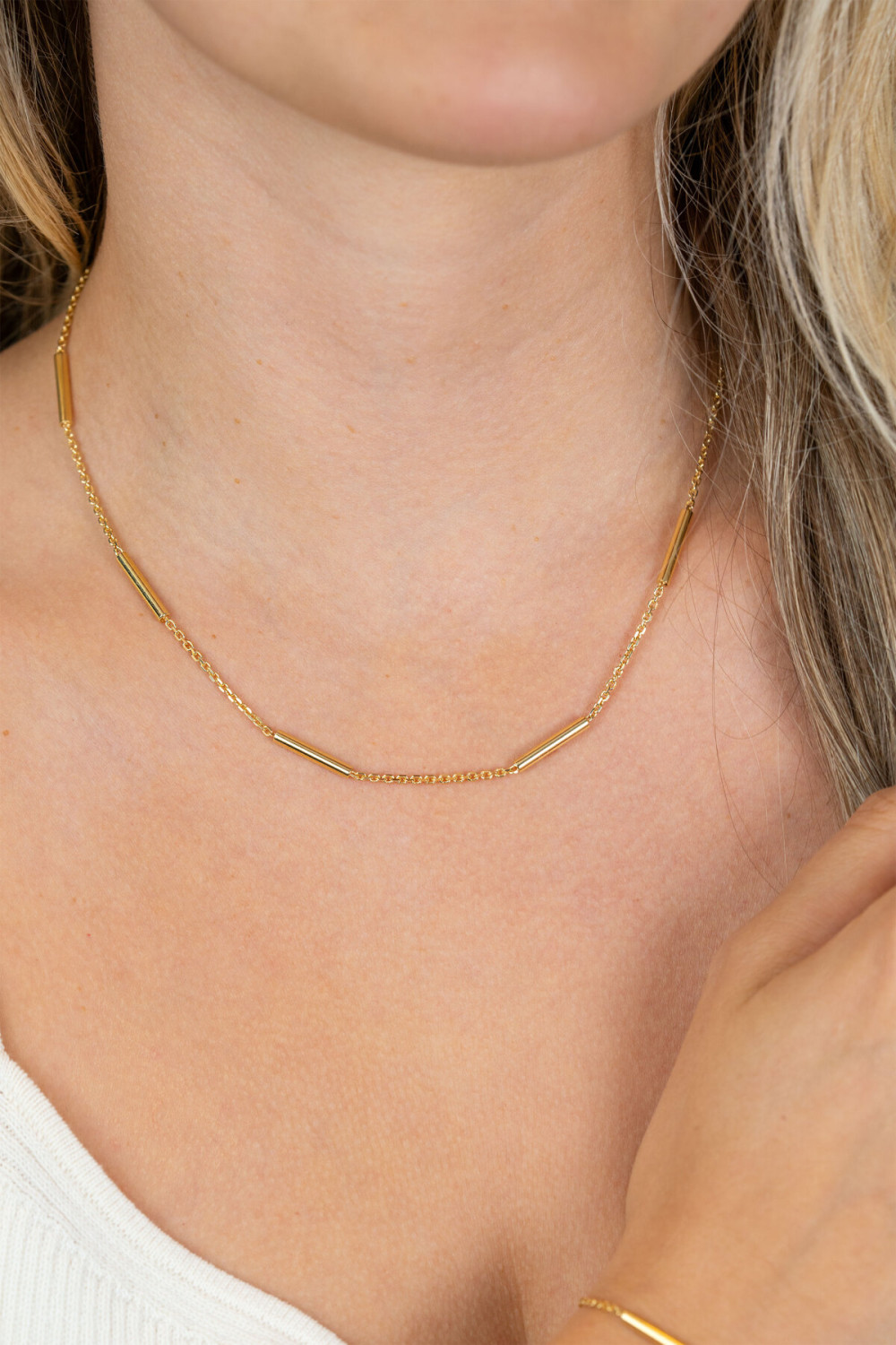 zinzi-zic2800g-minimalistische-goudkleurige-schakelketting-2-5-mm-breedte-lengte-42-45-cm