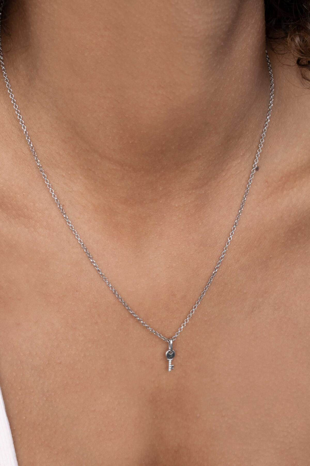 zinzi-zih2081-sleutel-hanger-925-zilver-glanzend-zirkonia-pave-4-7-mm-breed-x-15-mm-hoog