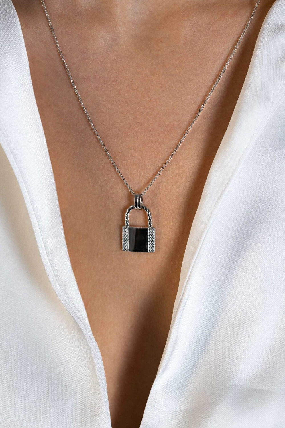 zinzi-zih2391l-sleutelhanger-925-zilver-glanzend-zirkonia-transparant-15-mm-breed-x-25-mm-hoog