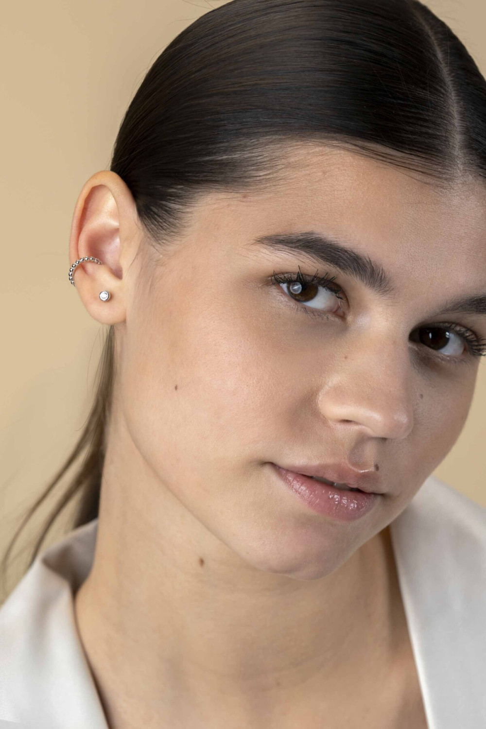 zinzi-zio-cuff2-earcuffs-zilveren-bol-gerhodineerd-glanzend-2-mm-breed-x-14-mm-diameter