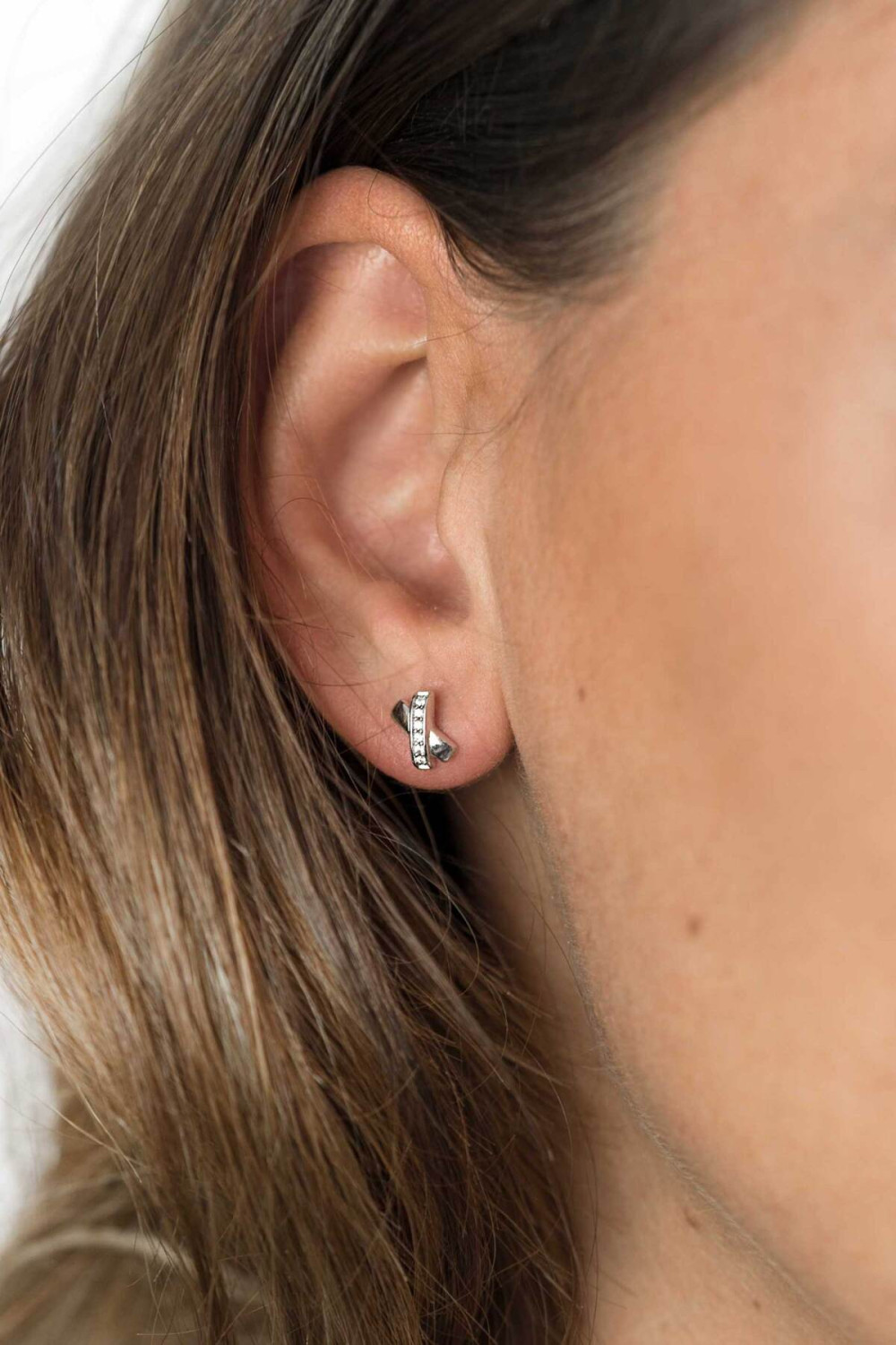 zinzi-zio1816-oorbellen-zilver-x-vorm-zirkonia-briljant-geslepen-5-mm-breed