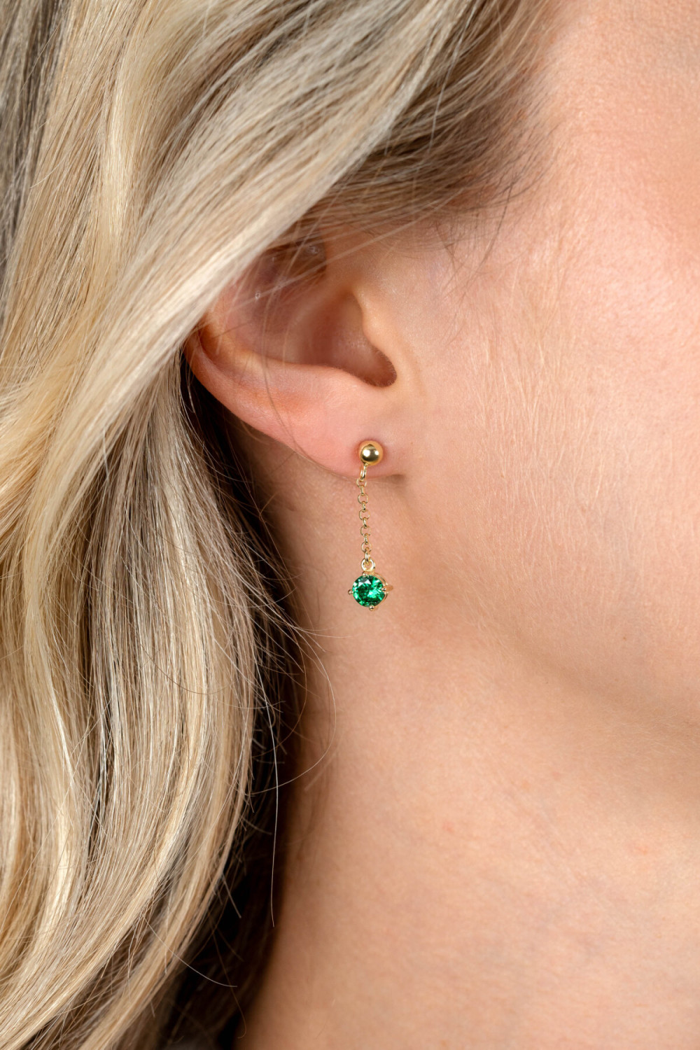 zinzi-zio2660g-oorhangers-goudkleurig-groene-zirkonia-rond-26-mm-hoog