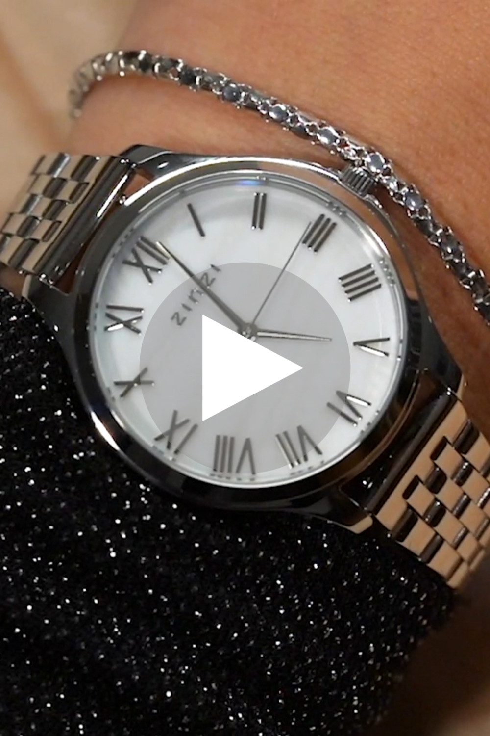 zinzi-ziw1143-dameshorloge-gold-plated-schakels-zwarte-wijzerplaat-34-mm