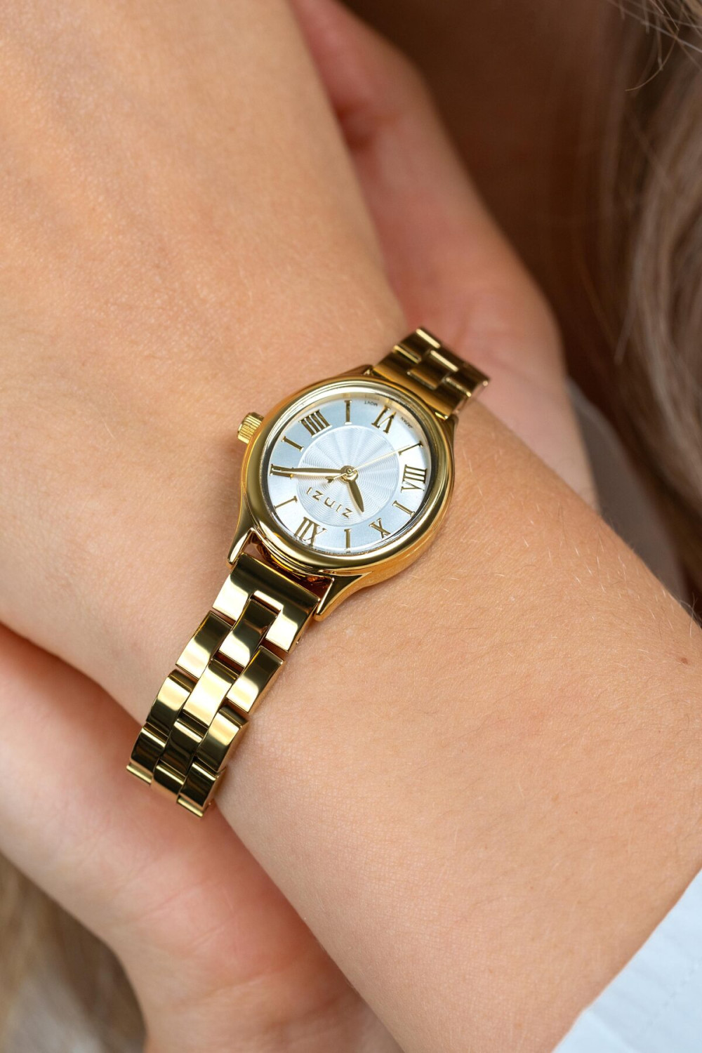 zinzi-ziw2933-dameshorloge-gold-plated-stalen-schakelband-zilverkleurige-wijzerplaat
