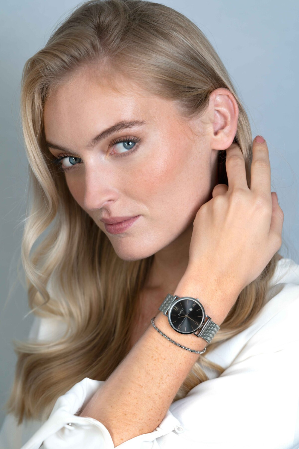 zinzi-ziw501m-horloge-zilverkleurig-staal-mesh-band-zwart-wijzerplaat-datumfunctie-o-34-mm