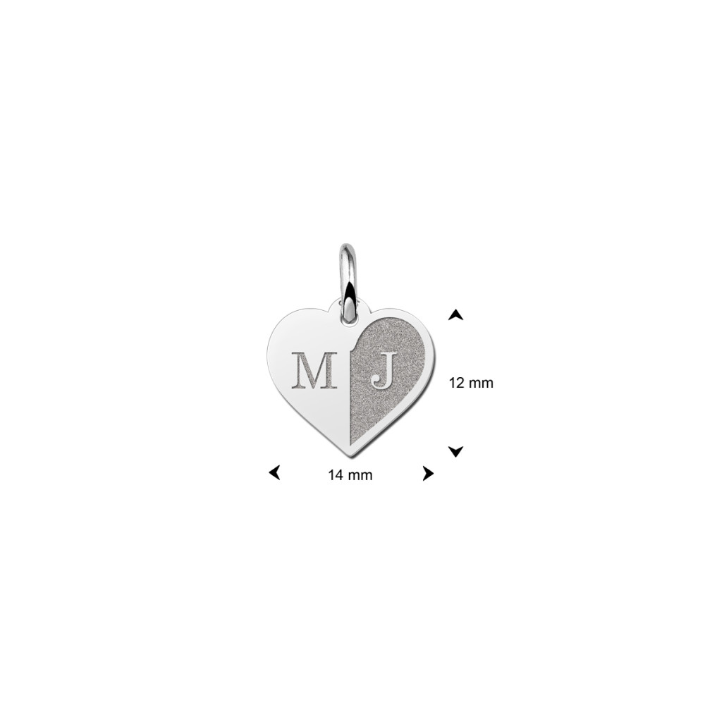 zilveren-hartjes-hanger-met-twee-initalen-14-mm-breed-hoogte-12-mm