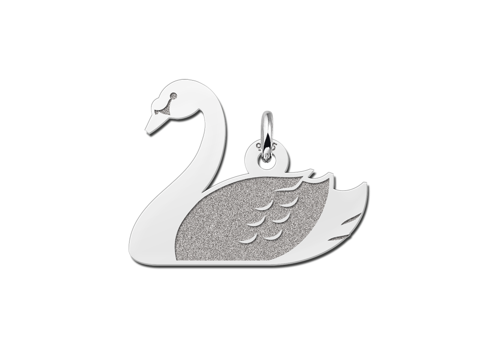 zilveren-zwaan-hanger-met-gegraveerde-textuur-19-mm-breed-hoogte-15-mm